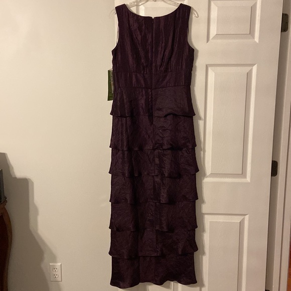 Women’s  Formal R & M Collection size 10 brand new with tags long 56” - Picture 8 of 13